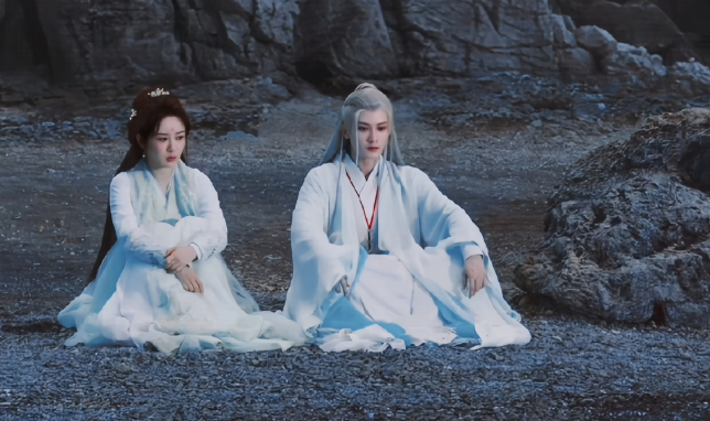 小夭相柳:立场不同却次次舍命相救,彼此深爱却不能宣之于口!