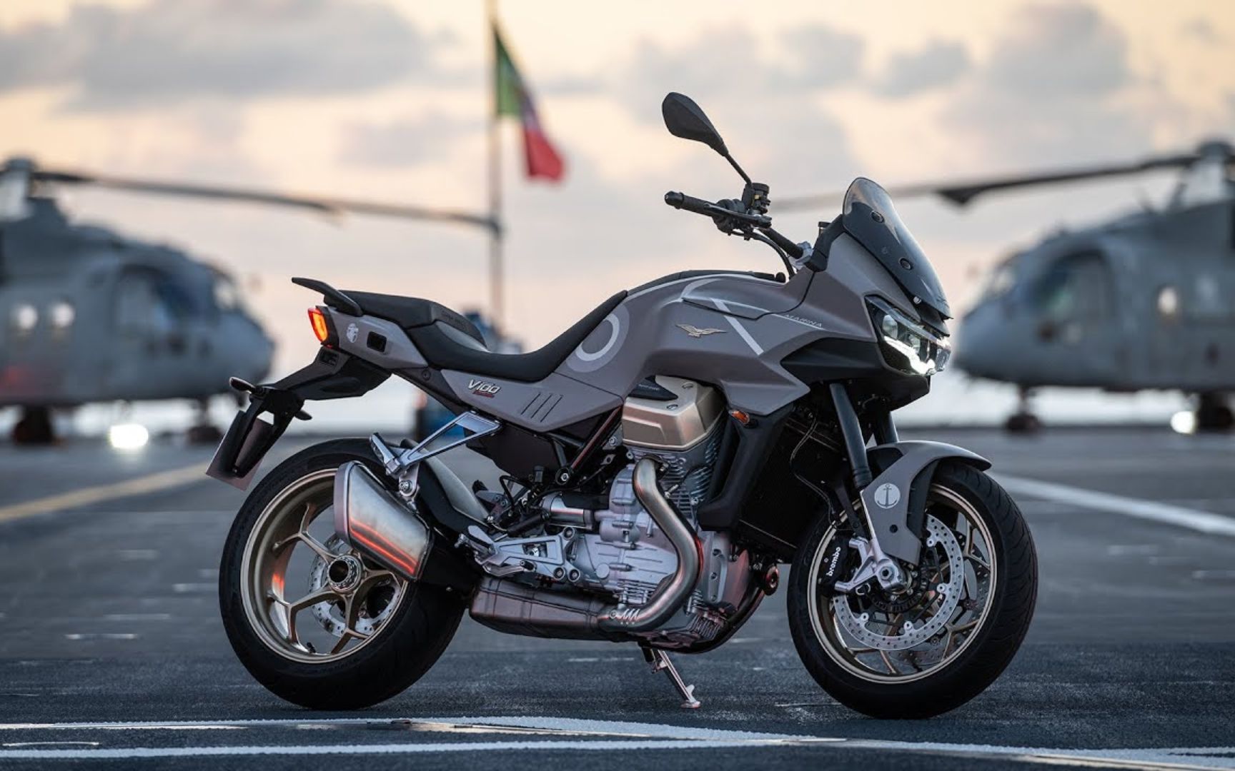 洗摩托车哪里不能碰水,新摩托车能不能常洗