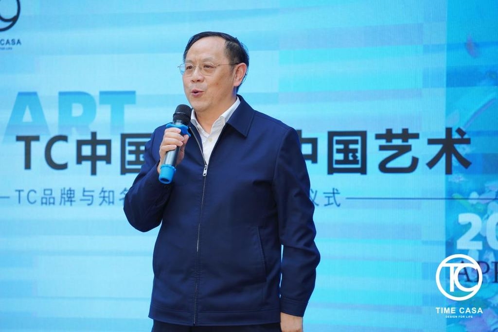 "梦中的格桑花"亮相蓉城 画家刘正兴:让艺术和生活共融 走入寻常百姓