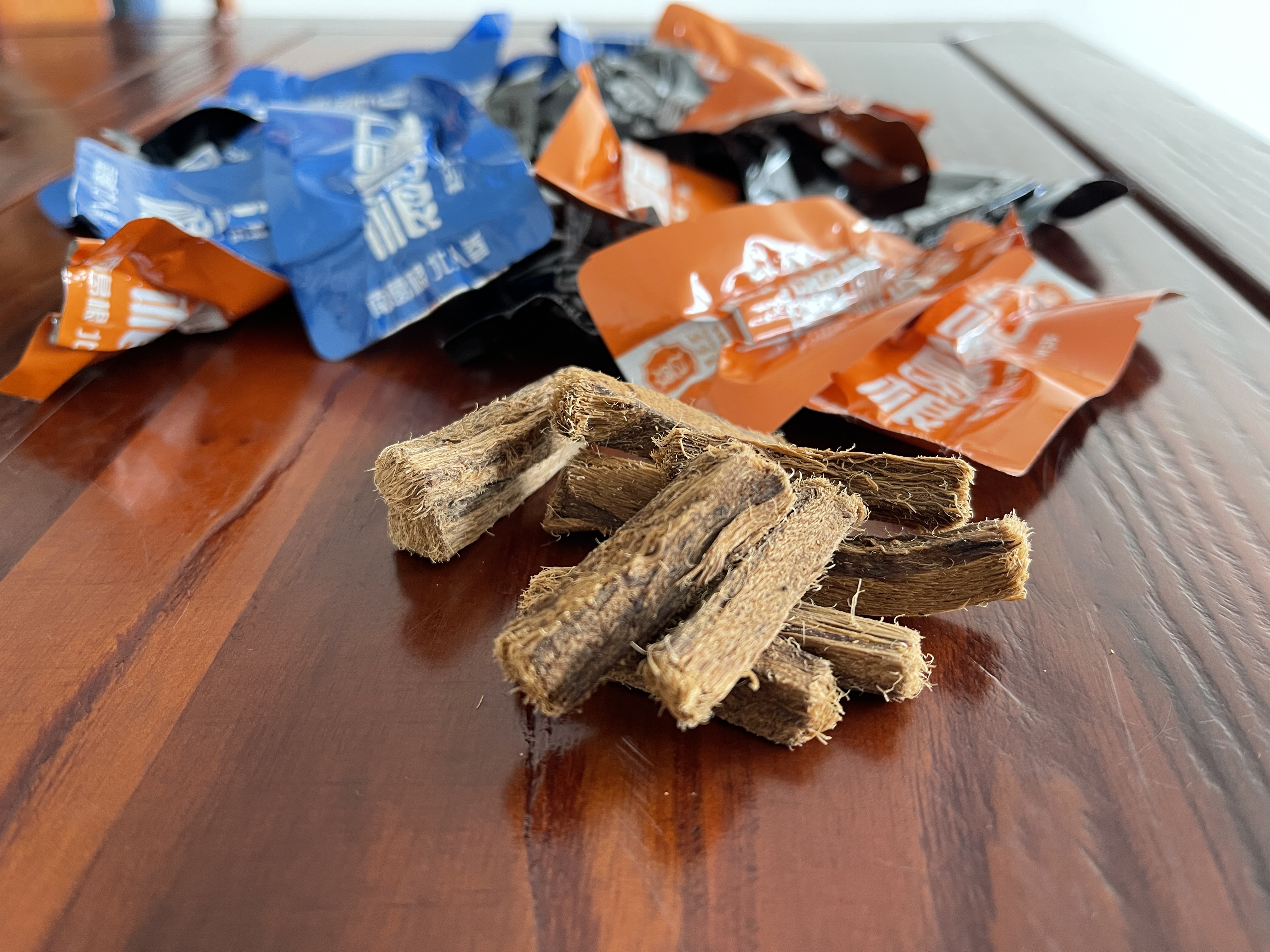 葛多多口嚼葛根——戒槟榔首选