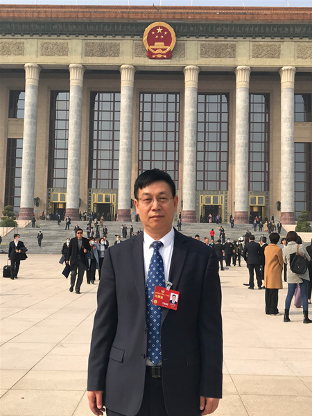 姜亚军委员:创办本科生学术期刊 助力基础研究后备力量培养