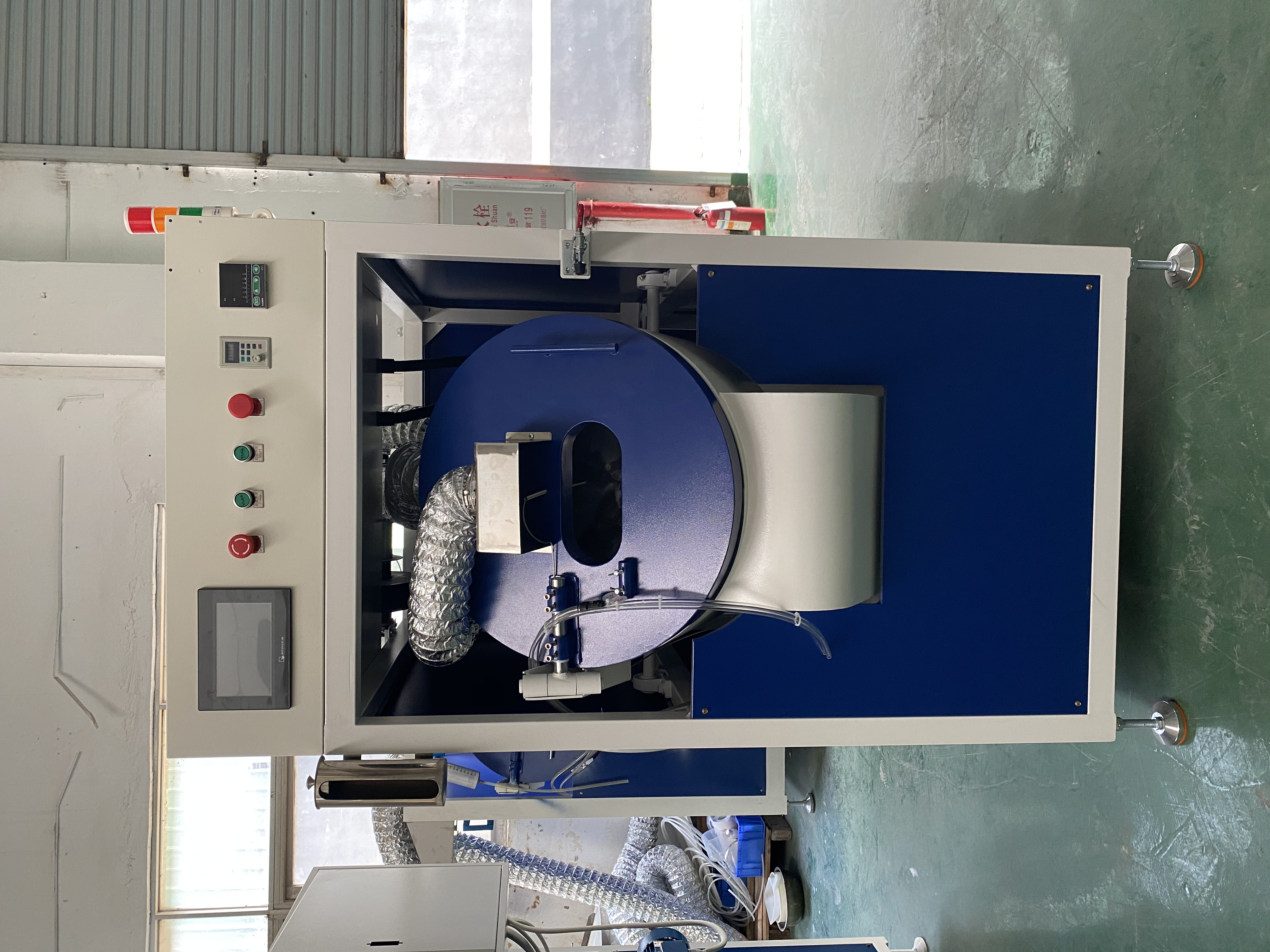 带plc的新型喷油机设备 有什么特别之处吗