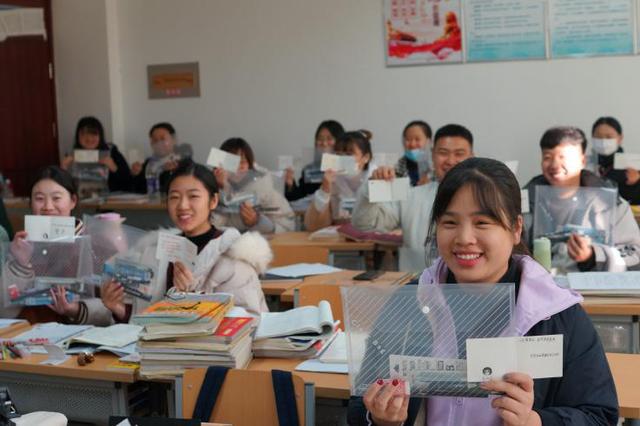 德州学院纺织服装学院图片