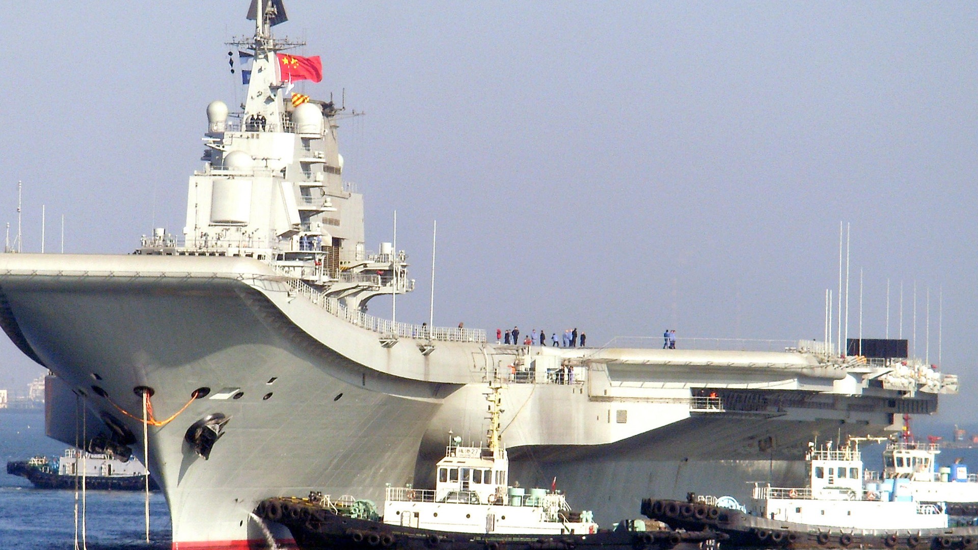 辽宁舰到底有多大?连航母总师都迷路了,新兵3个月找不到房间