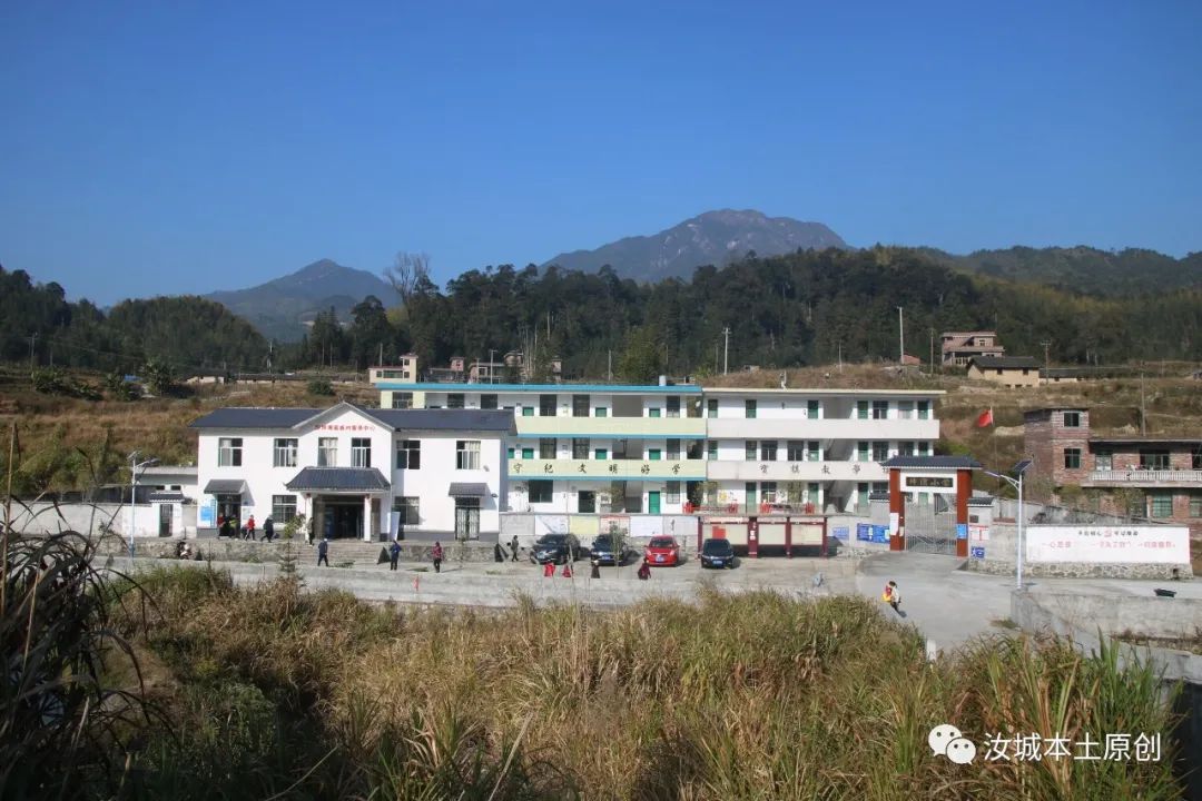 汝城50人在大坪坪湾山林间转圈圈(内附精彩视频)