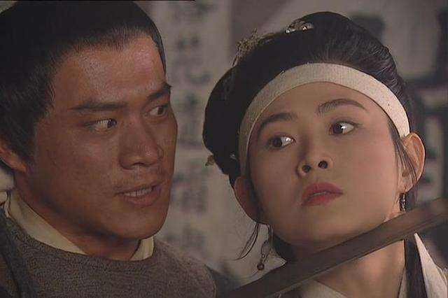 武大郎究竟因为什么,而戴上了"三寸丁谷树皮"的"桂冠"?