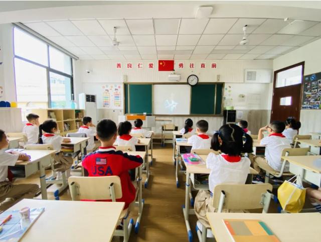 华阳中学附属小学图片