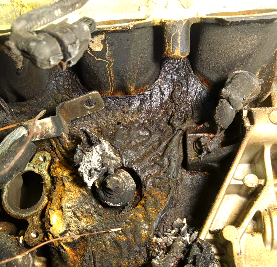 实兵演练-22-宝马轿车发动机舱起火事故分析