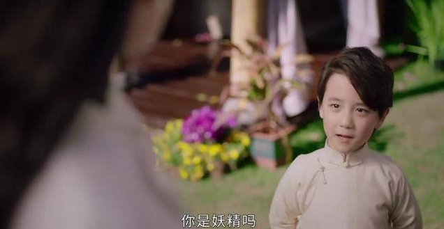 《十二谭》的小石头,好帅也好惨