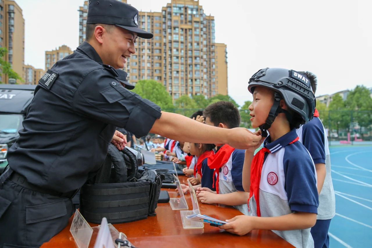 德阳警察学院图片