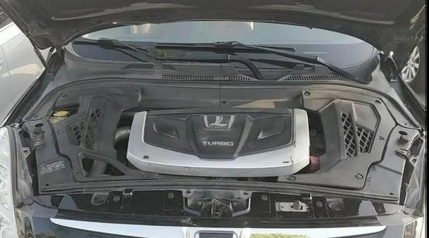 纳智捷大7发动机号码在哪里?