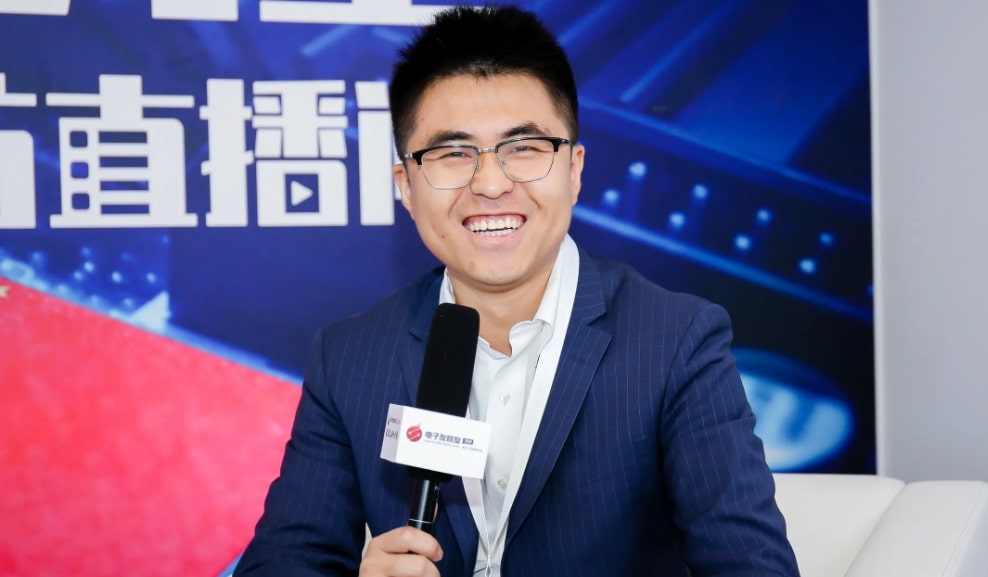 黑龙江鸡西80后首富王升杨,放弃百万年薪自主创业,如今身价70亿