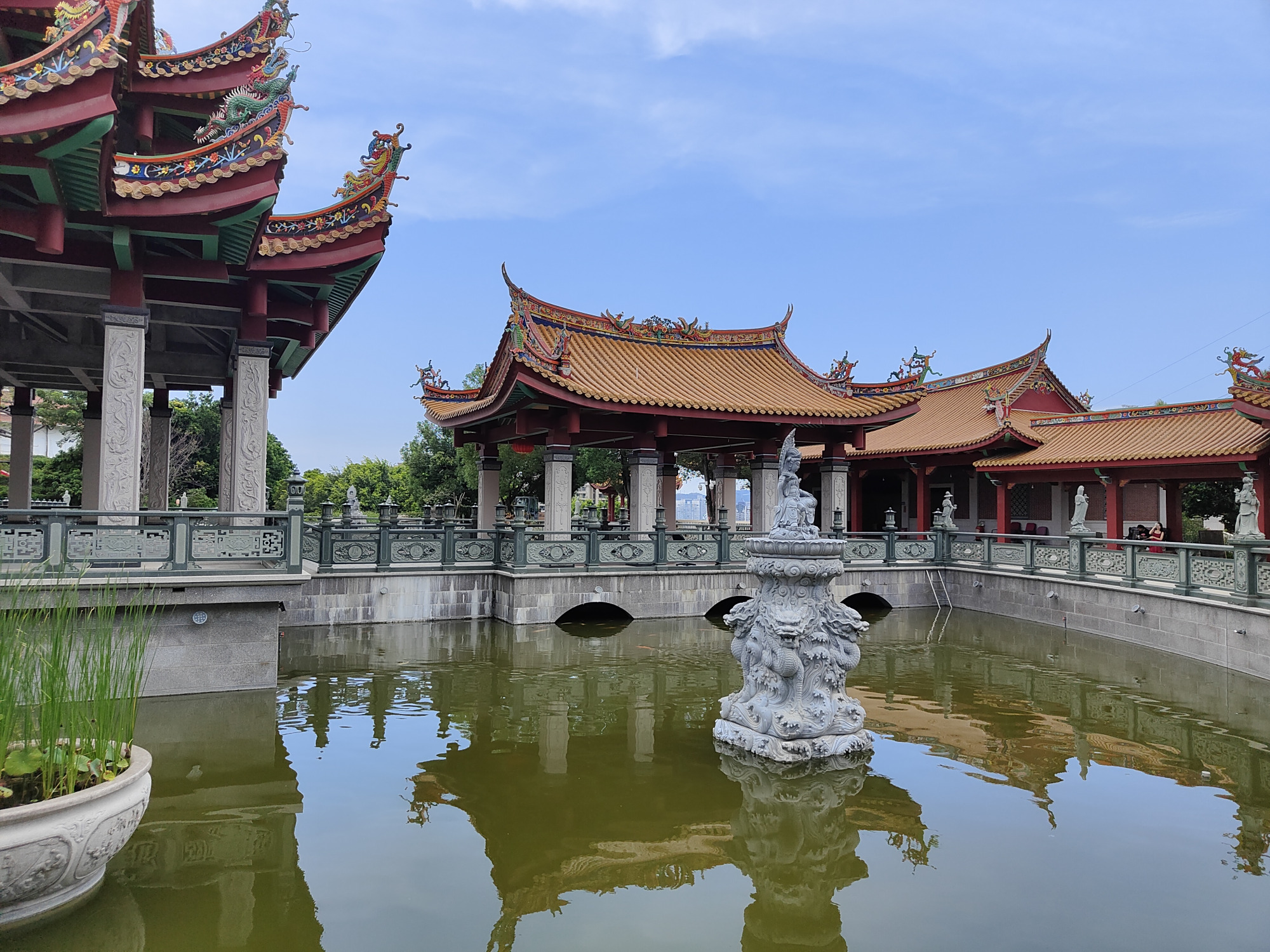 厦门仙岳山公园是茶余饭后散步的好去处