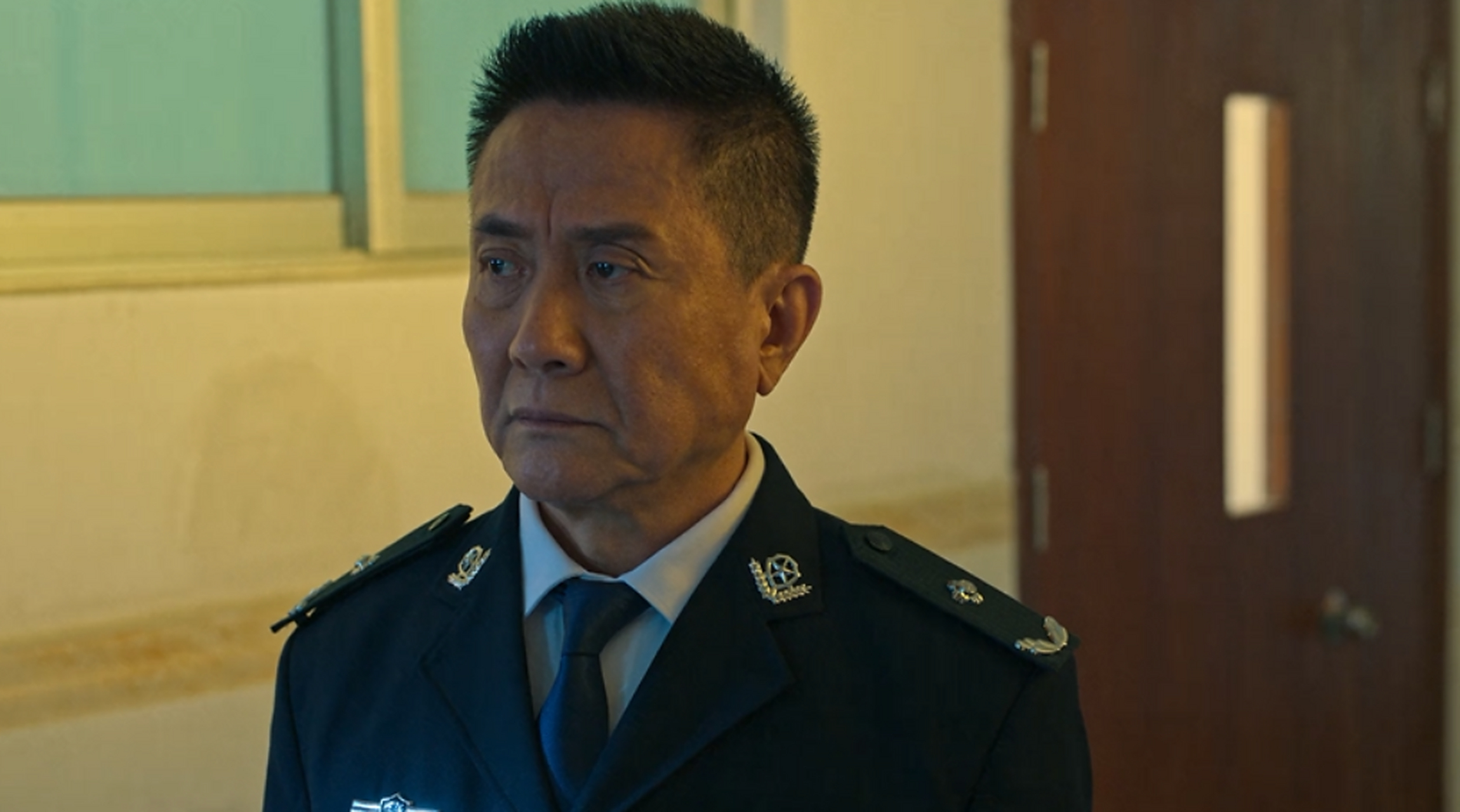 因此,孟德海的三级警监不符合现实.[原文:狂飙:京海