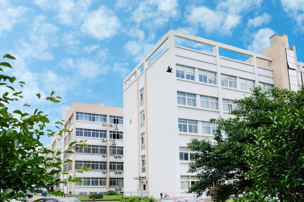 杭州全日制中专-浙江三联专修学院中专部介绍学校代码0109