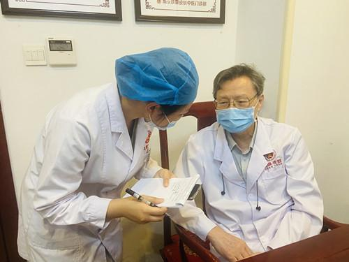 中国医学科学院皮肤病研究所——张怀亮教授职业生涯