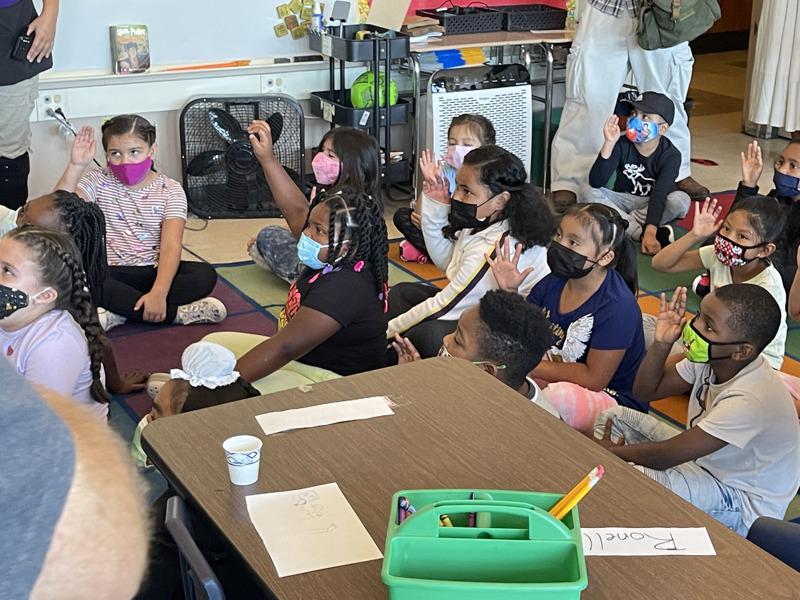 开学1周 美国北加奥克兰学区爆发疫情,68人感染