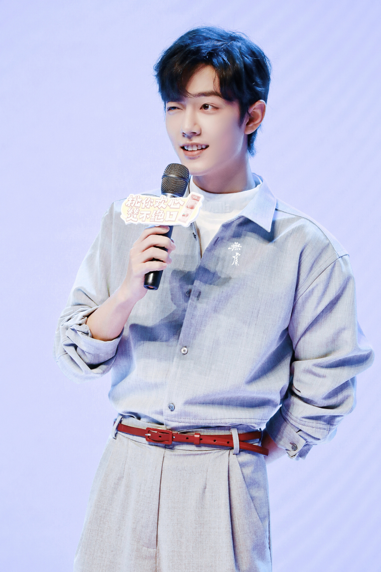 肖战获华莱士代言!顶奢亲民两手抓,其本人更看重国民度?