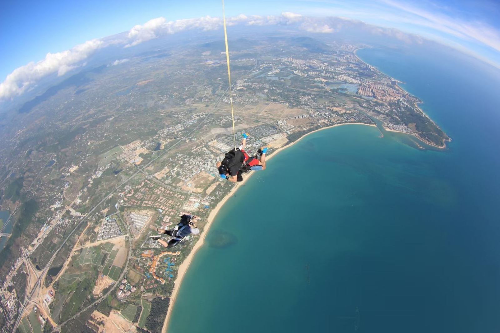 挑战极限三亚海棠湾塔赫跳伞基地体验