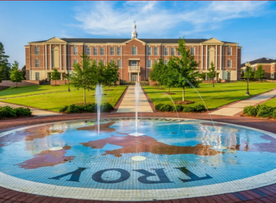 美国特洛伊大学被公认为美国东南部的顶级大学之一,连续多年被