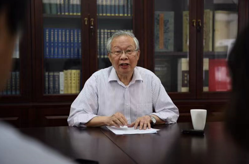 党旗下的青春|李国章:"皓首穷经"传续"典籍里的中华"