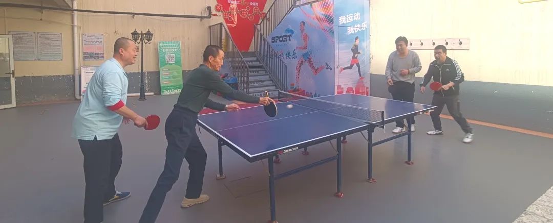 数量1640处,其中室外体育场地1310处,室内体育场地330处,足球场地41处