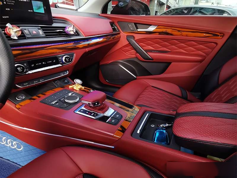 西安奥迪q5包红色汽车真皮座椅 整体动感十足