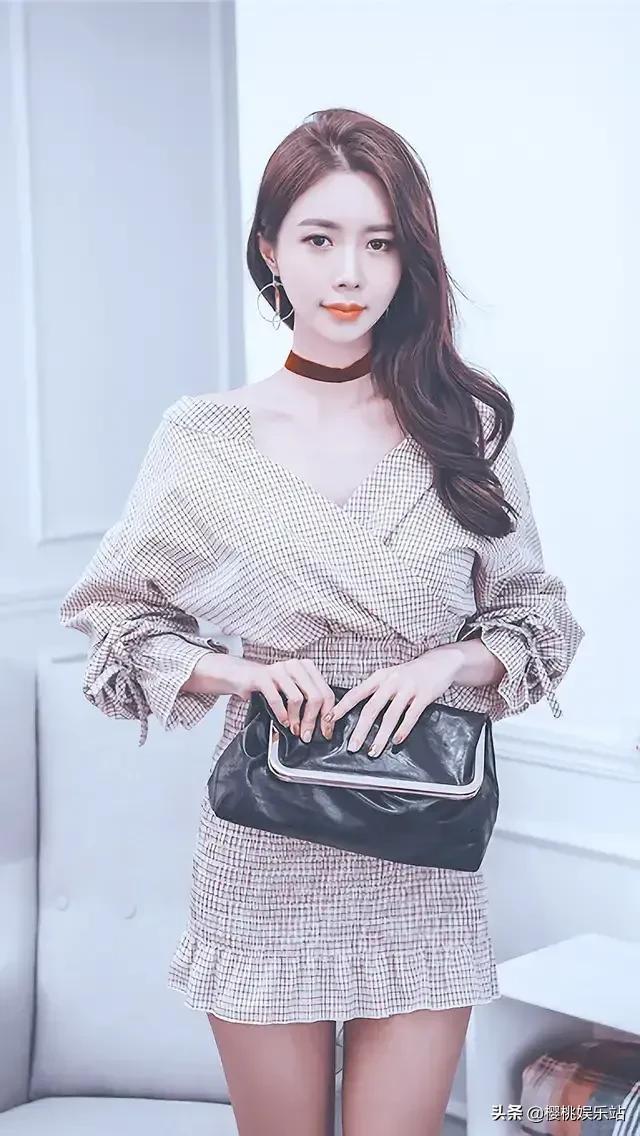 韩国模特朴善敏惊艳美图,气质女神绽放美丽