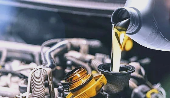 润滑油认证标准：OEM、ACEA、ILSAC、API与GB的关系及差异解析-有驾