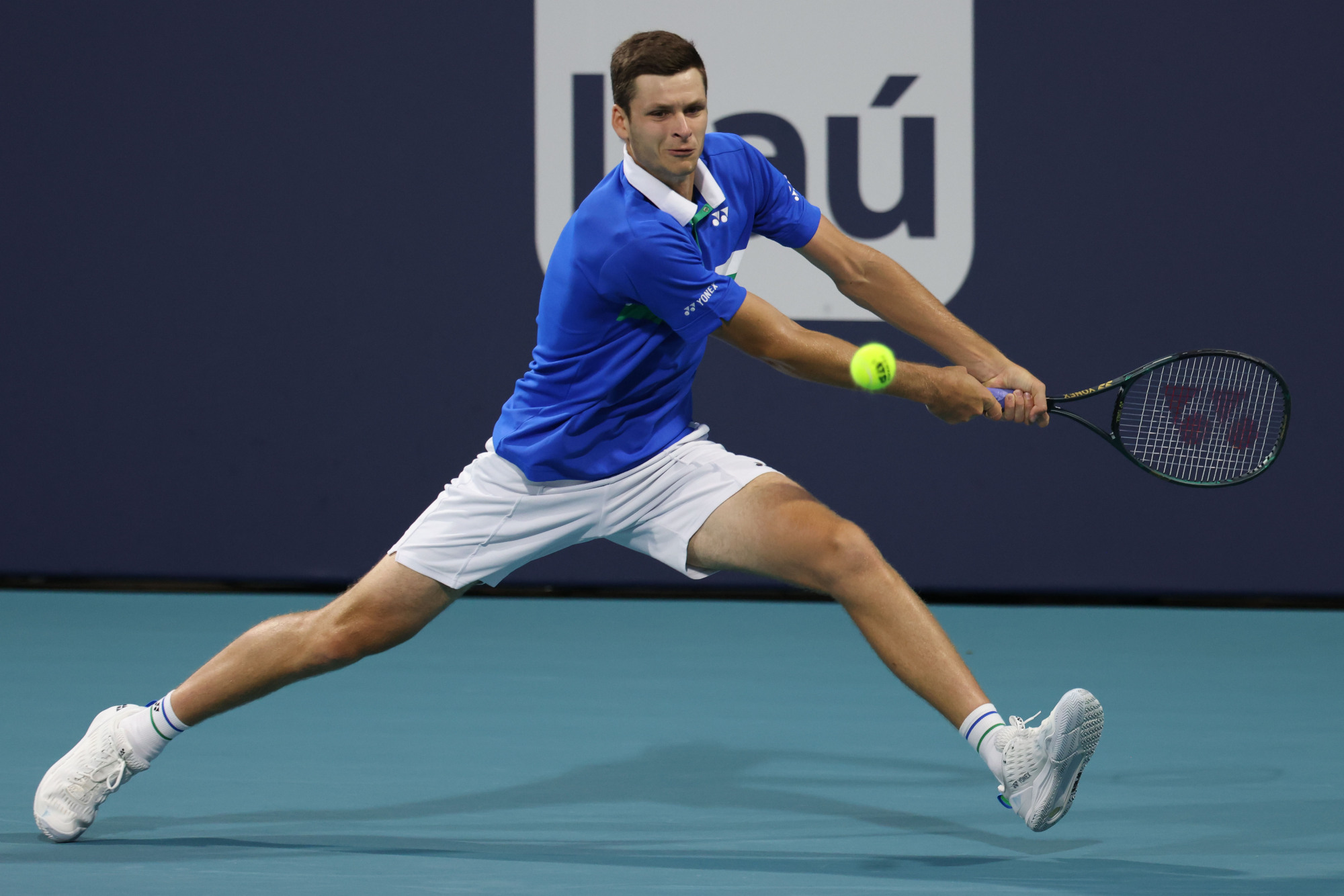 (14)网球——迈阿密公开赛:胡尔卡奇晋级决赛