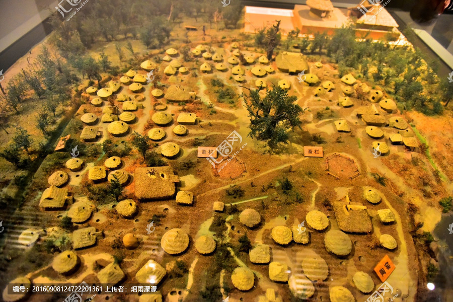 新石器时代的原始人村落,房屋是什么样子的?