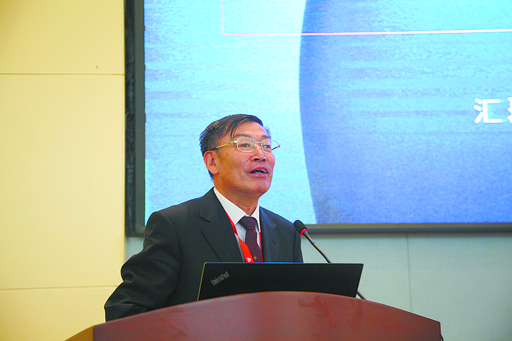 情暖高原 爱播教育——记青海师范大学原校长史培军