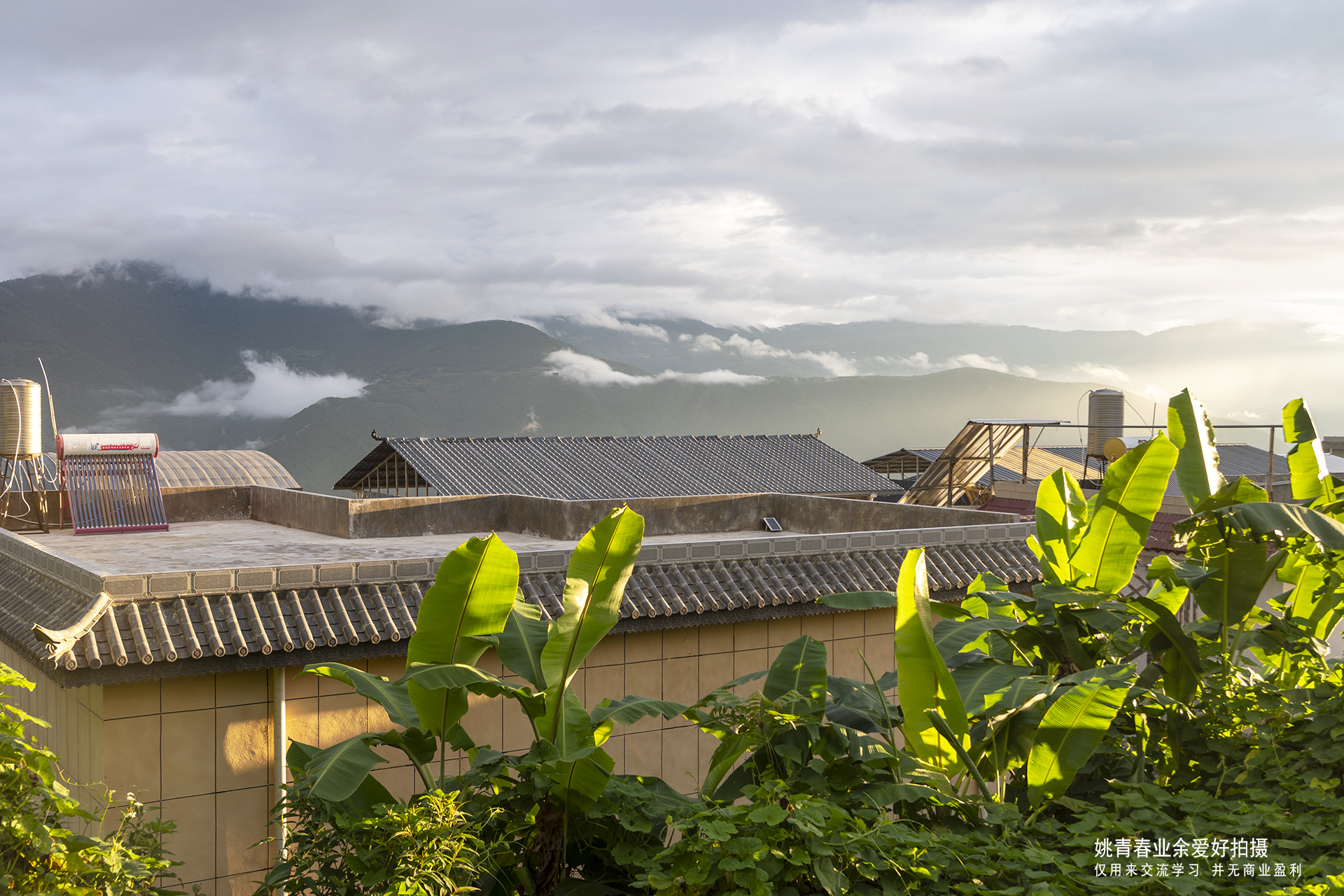 云南临沧凤庆县大寺乡澜沧江小湾电站库区姚青春自然山水风景照片