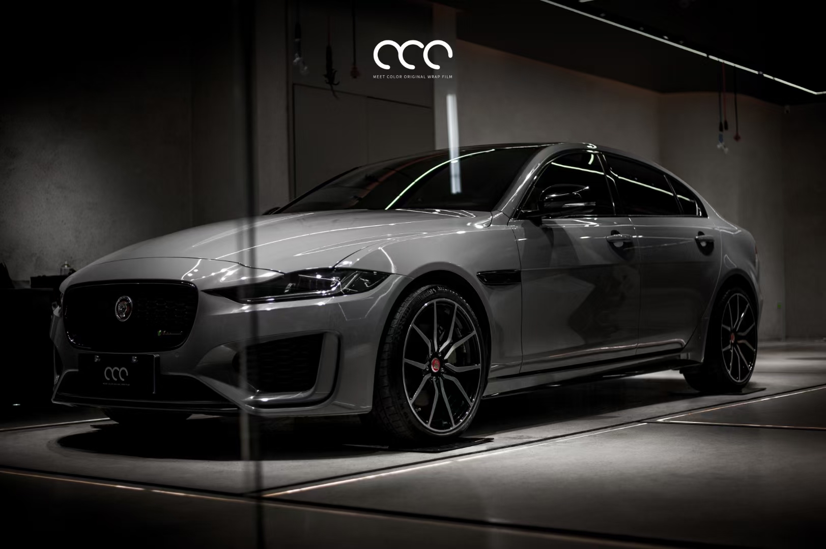 知性低调且富有内涵,捷豹xel超亮pet纳多灰改色膜 漫彩