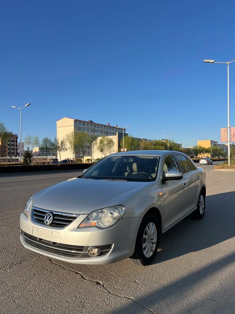 大众宝来2011款1.6自动挡车型是一款值得关注的车型,它拥有多项优势