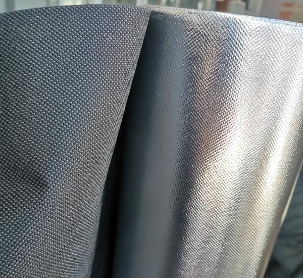 反射型隔汽膜 亦被称为拔热防潮膜