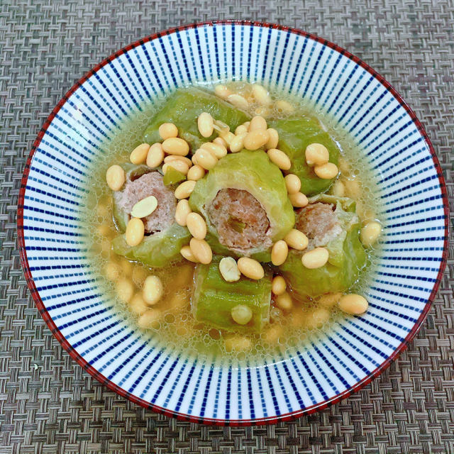 酿苦瓜黄豆汤,简单方便,适合夏天