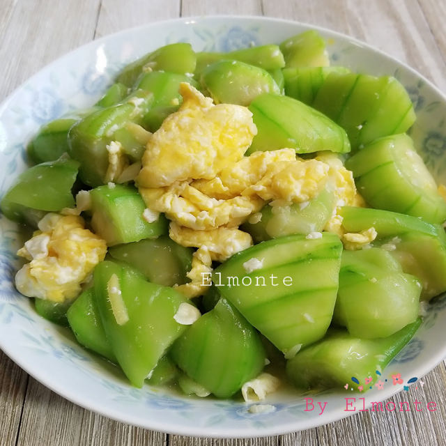 丝瓜炒鸡蛋,清甜小炒,简单快速