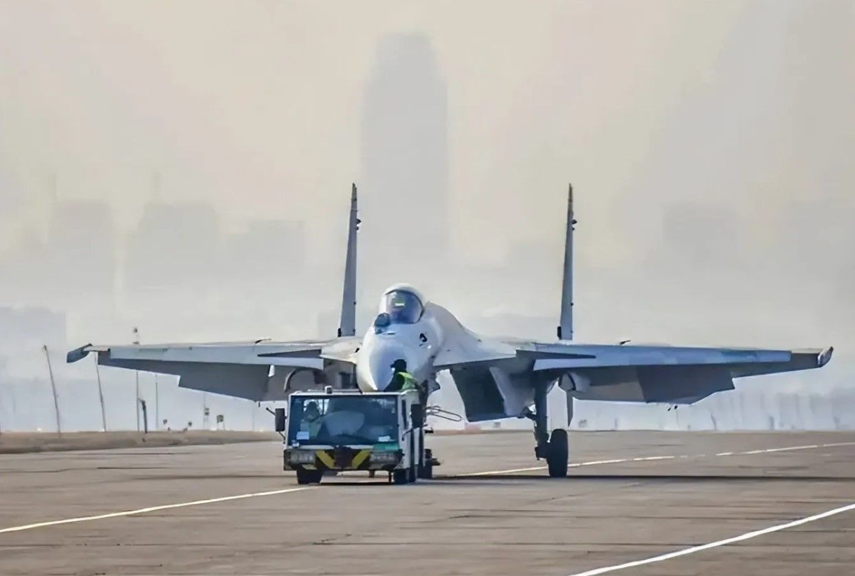 美媒:歼15首次换装涡扇10发动机,中国海军航空兵走向全国产道路