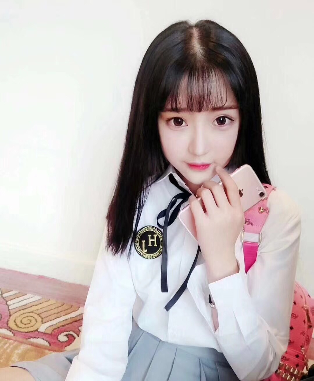 香山寺景区一重庆模特一预约旅游相伴