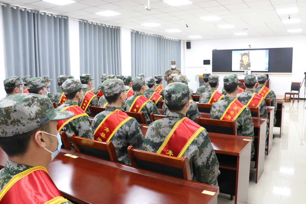 河北省沧州市运河区新兵入伍"线上送"