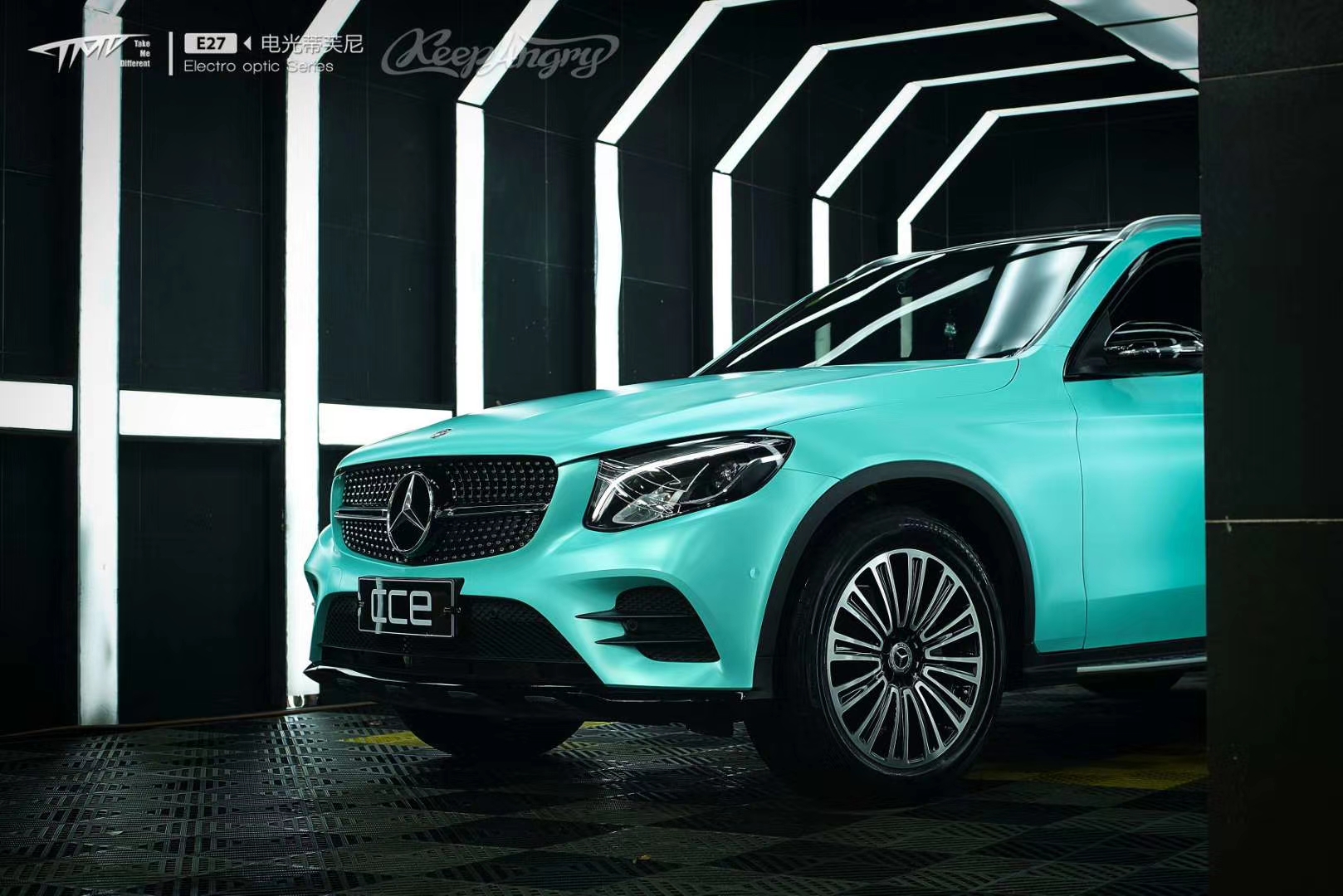 清新活力的浪漫邂逅,奔驰glc电光蒂芙尼改色膜 tmd潮牌