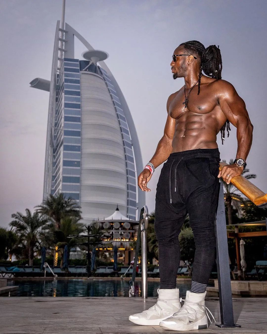 「壁纸」高清氮泵图|ulisses williams jr