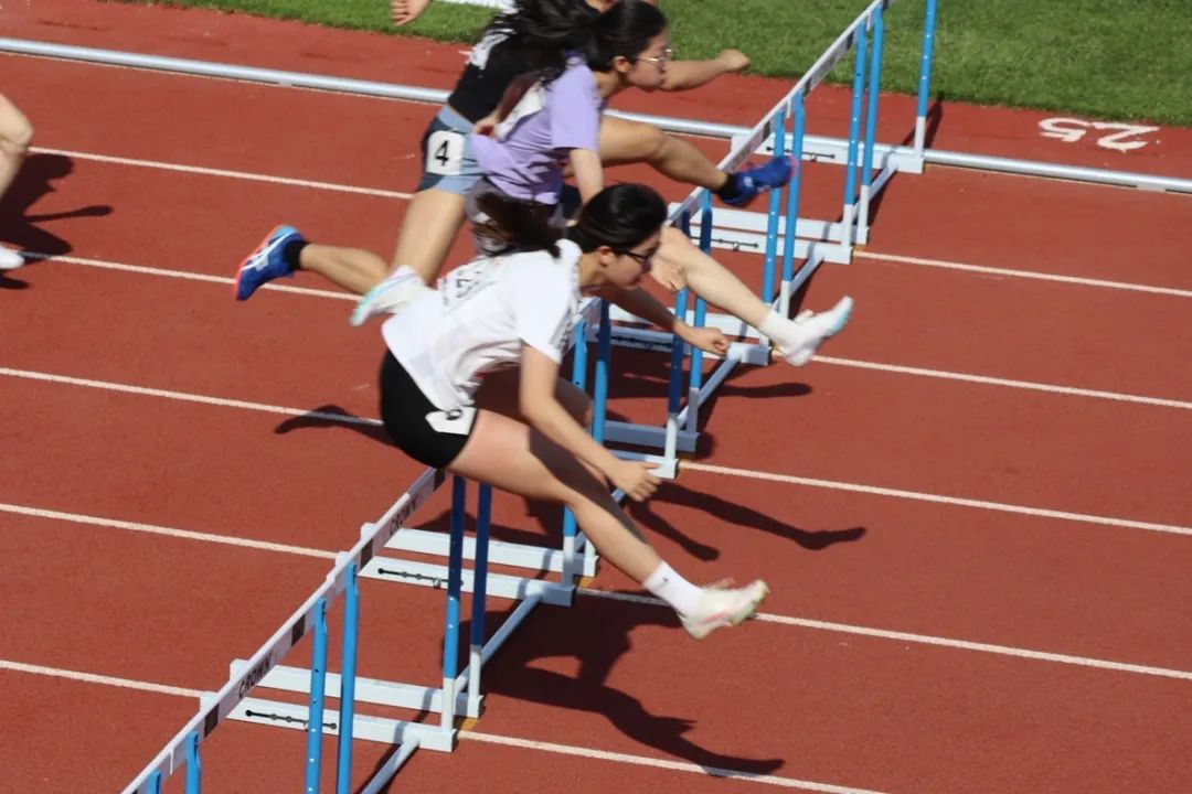 跑出青春加速度!首都高校第62届田径运动会北工大再创佳绩