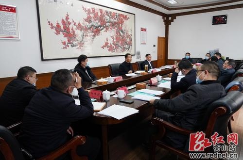 戴新贤主持召开县委审计委员会第三次会议