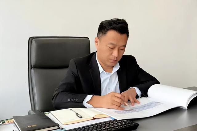 山西三建|以项目为家!张龙飞用身心铸工程丰碑