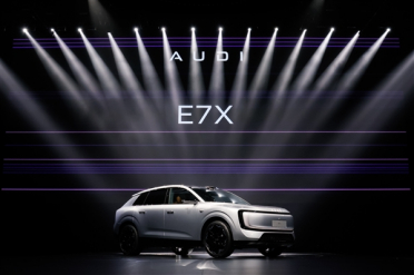 全系标配900V高压超充平台 上汽奥迪E7X预售：28.98万起