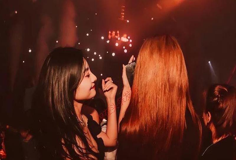 揭秘广西县委干部廖锦成的"好色"内幕