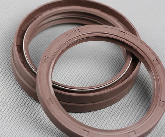 电机骨架油封正反面安装区别