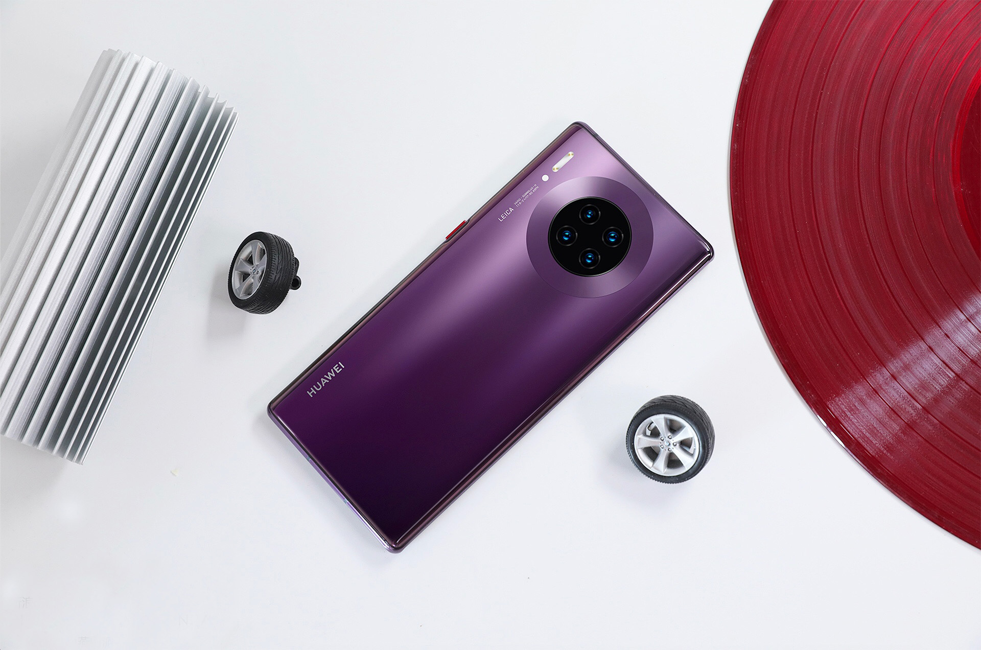华为mate30紫色,华为mate30银色 华为mate40进入倒计时,mate30 pro黯然失色,从6388跌至5599!